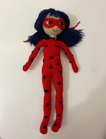 Amigurumi uğur böceği