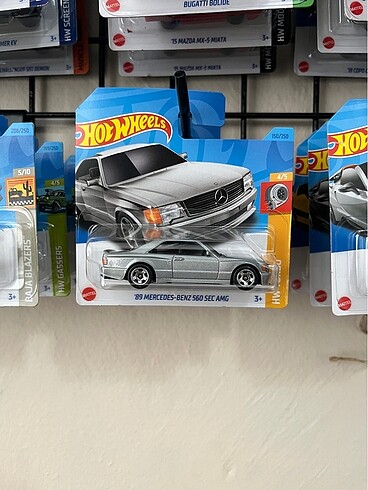 Hot Wheels Mercedes-Benz 560 Sec Amg