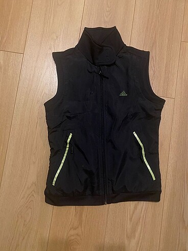 Adidas Yelek