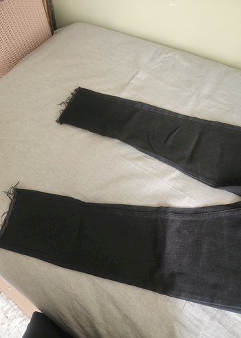 Siyah Kadın Denim Normal Boy Dar Kesim Pantolon - Görsel 2