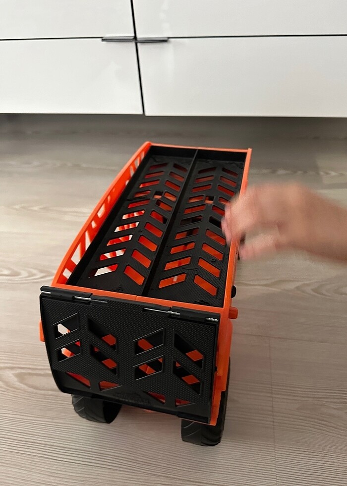 Hotwheels tasıyıcı kamyon monter truck - Görsel 2