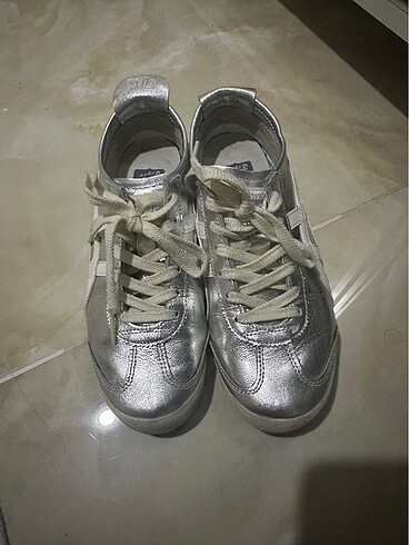 39 Beden onitsuka tiger mexico 66