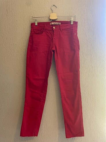Zara Kırmızı Jean