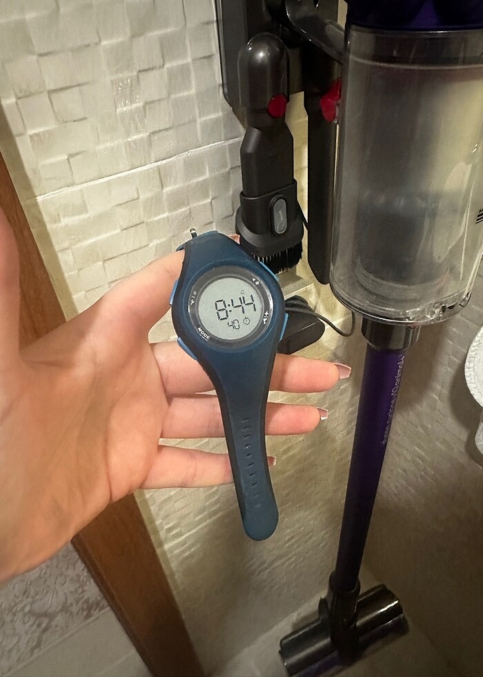 Decathlon marka kronometrili koşu saati - Görsel 5