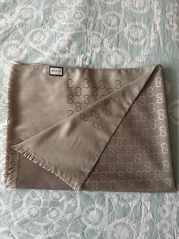 İthal Gucci marka krem rengi şal - Görsel 5