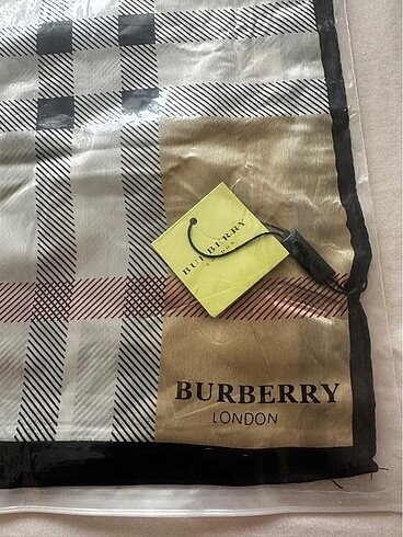 Burberry vual ipek şal - Görsel 7