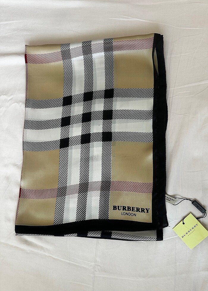 Burberry vual ipek şal - Görsel 3