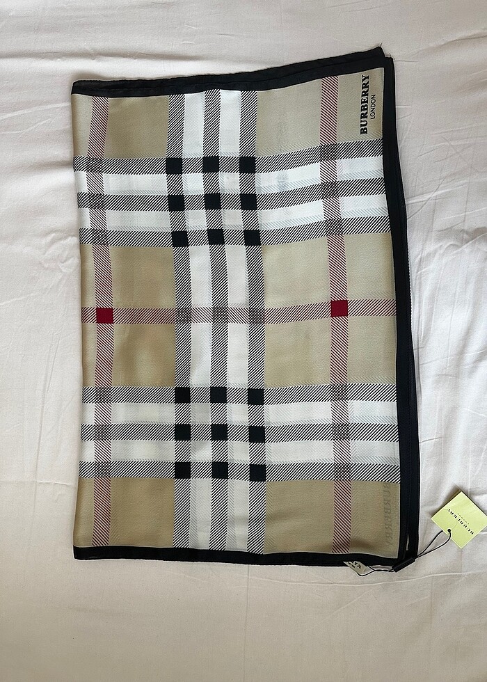 Burberry vual ipek şal - Görsel 4