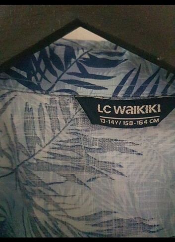 13-14 Yaş Beden LC Waikiki gömlek