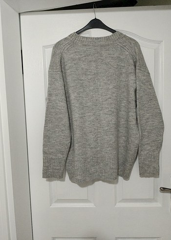 Gri V Yaka Kadın Örgü Kazak - Görsel 4