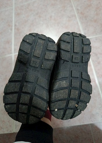 Kızlar için renkli mor kayışlı botlar - Görsel 3