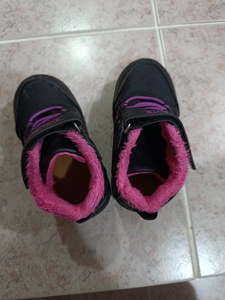 Kızlar için renkli mor kayışlı botlar - Görsel 2