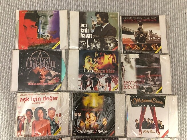 Temiz kullanılmamış CD?ler