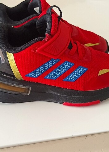 Adidas Marvel İron Man (demir adam) özel seri ayakkabı