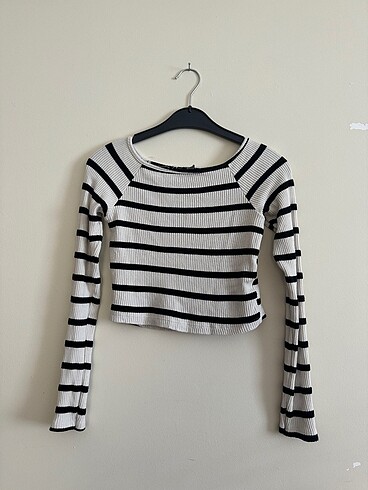 Bershka Çizgili Crop