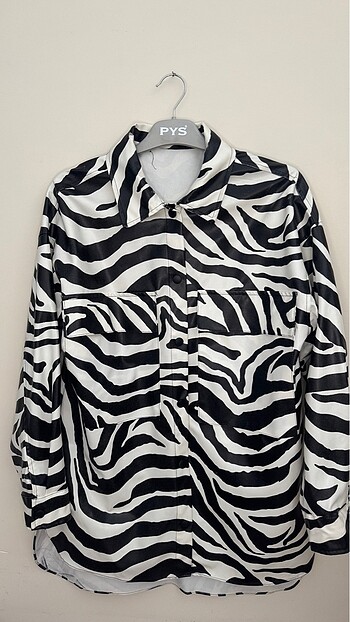 Zebra deri gömlek