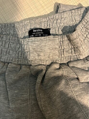 xs Beden Bershka jogger pantolon