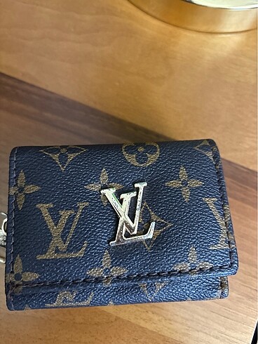 Louis Vuitton Cuzdan