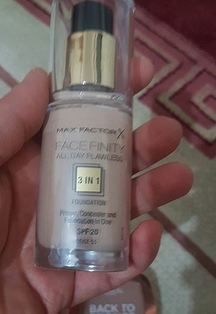 Max Factor facefinity all day flawless No: Being 55