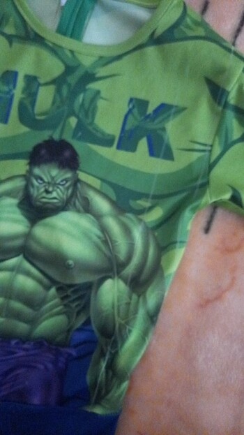 Beden 9 10 yaş hulk kostümü