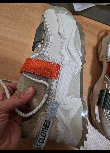 37 Beden Hotiç sneakers 