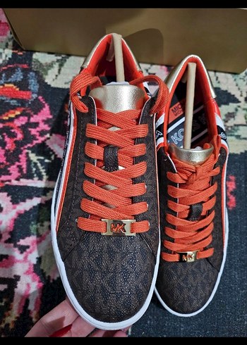 37 Beden kahverengi Renk Michael kors sneakers