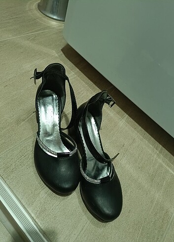Ayakkabı - Görsel 2