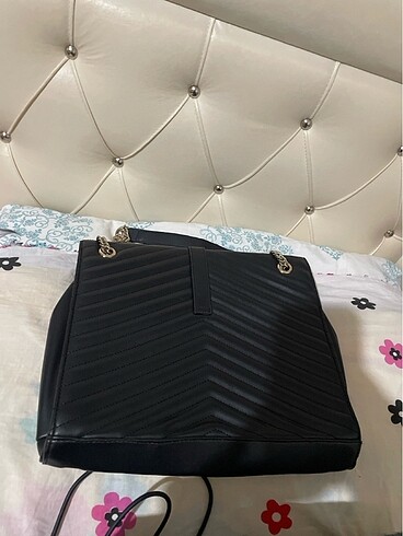 Yves Saint Laurent Çanta
