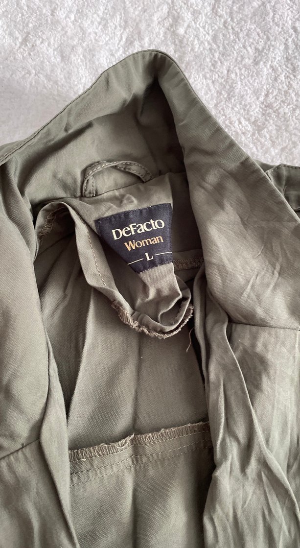 Kadın Haki Uzun Keten Trençkot - Görsel 3