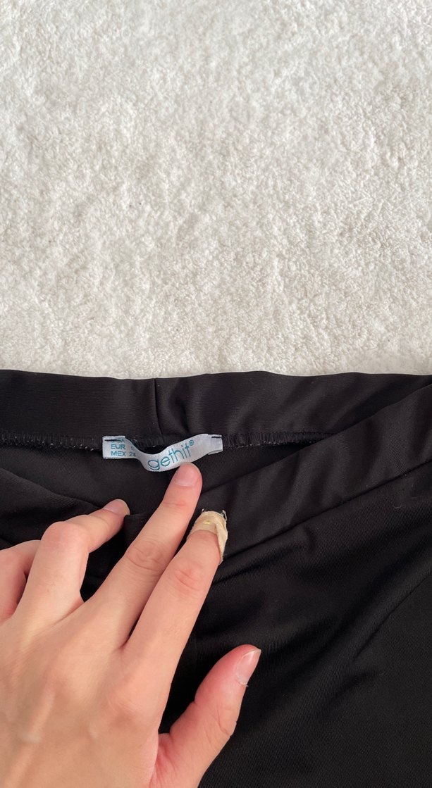 Kadın Siyah Drapeli Geniş Paça Pantolon - Görsel 4