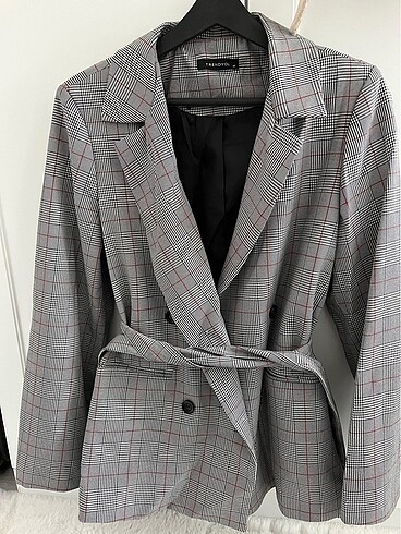 Trendyol & Milla Ekose Trendyol marka blazer