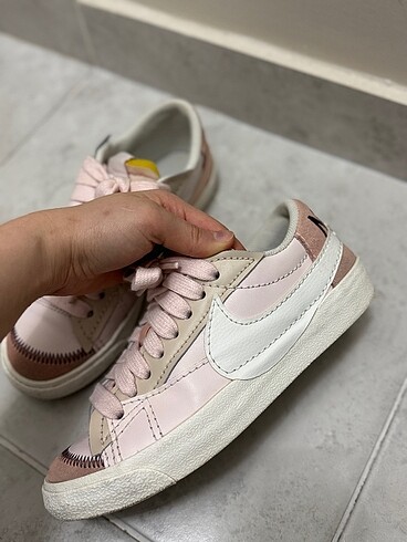 Nike blazer
