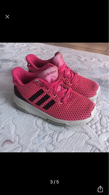 26 Beden Adidas Spor Ayakkabısı