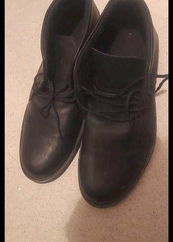 Siyah Minimalist Erkek Bot - Görsel 6