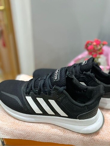 ADİDAS SNEAKER