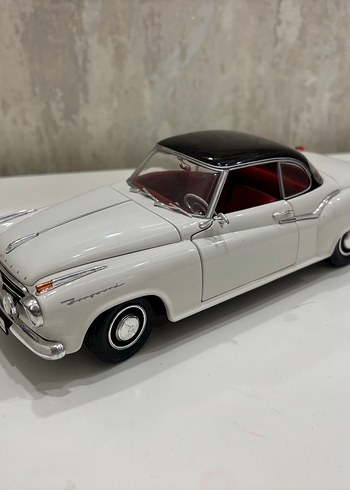 Beden Renk 1/18 Revell Borgward Model Araç
