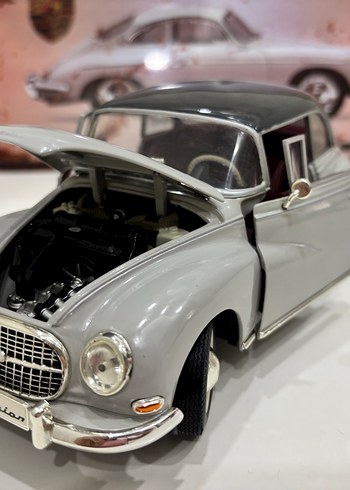 1/18 Revell Auto Union Diecast Model Araç