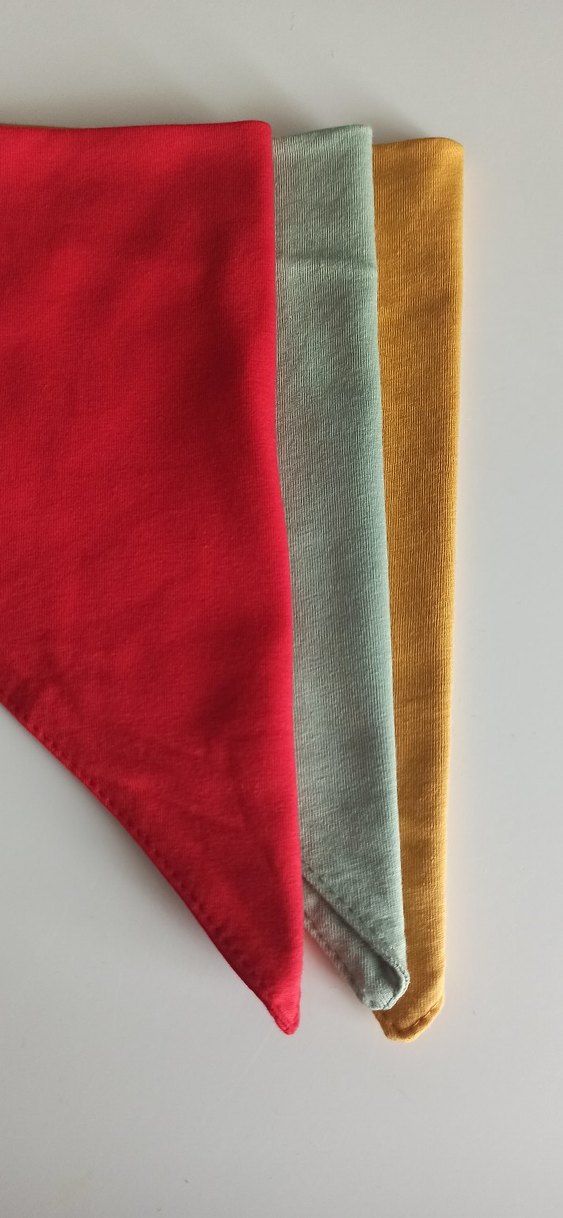 Çok Renkli Bebek Önlüğü Seti - Görsel 2