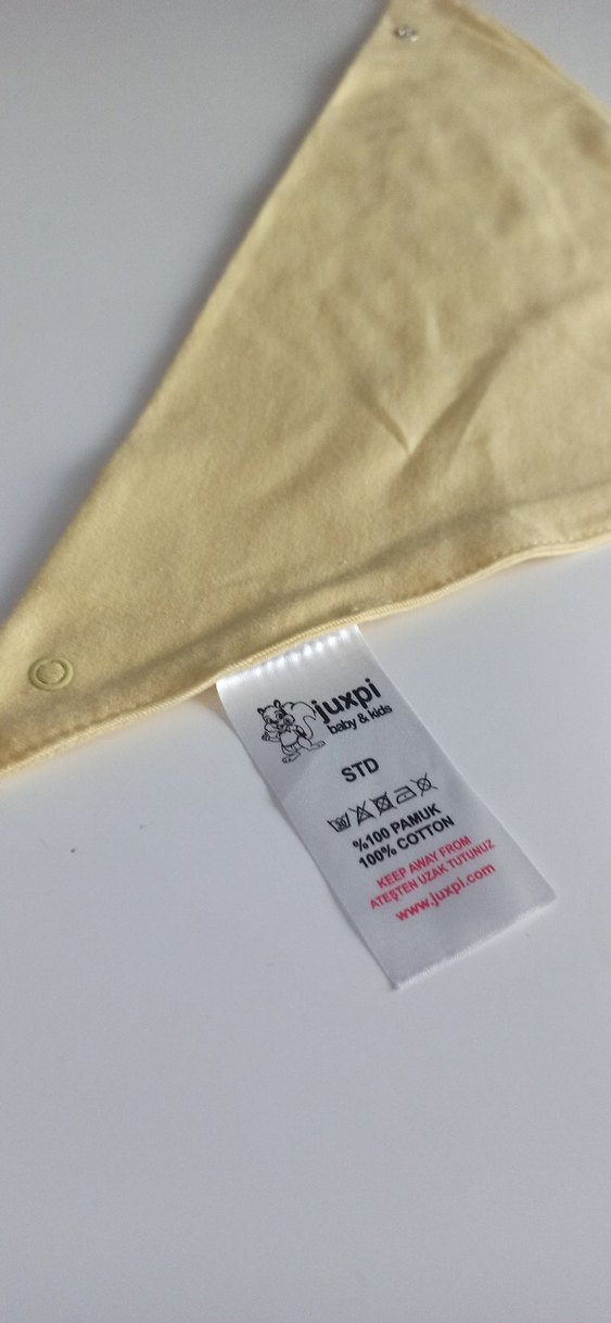 Sarı Bebek Önlüğü - Görsel 2