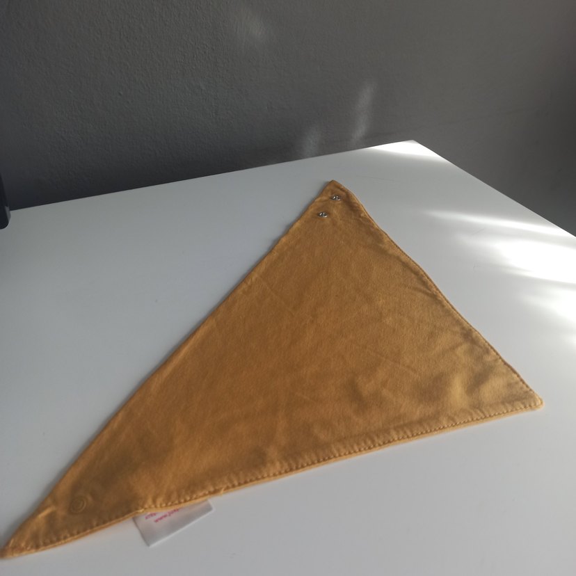 Bej Bebek Önlüğü - Görsel 2