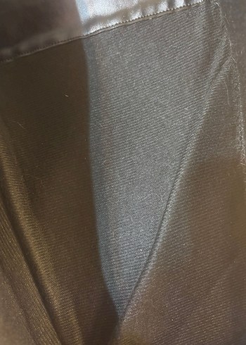 Siyah Parlak Yılan Desenli Deri Topuklu Çizme - Görsel 4