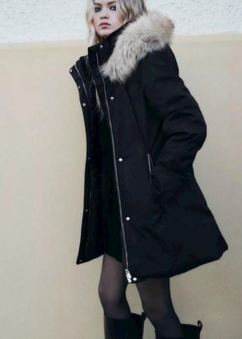 Zara Kadın Siyah Midi Kaban Kapüşonlu - Görsel 3