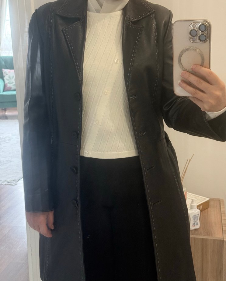 Düğmeli Siyah Deri Midi Kadın Kaban - Görsel 3