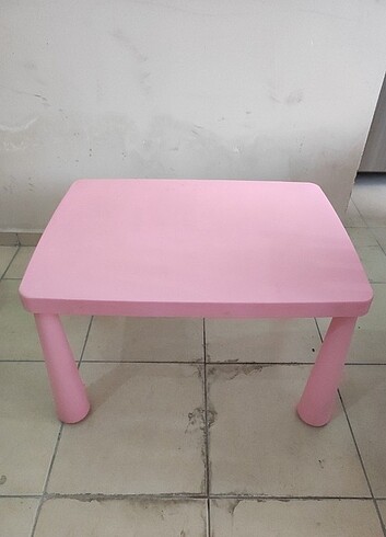  Beden Ikea Mamut Masa-Sandalye Seti