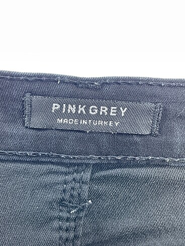 28 Beden siyah Renk PreLoved Skinny %70 İndirimli.