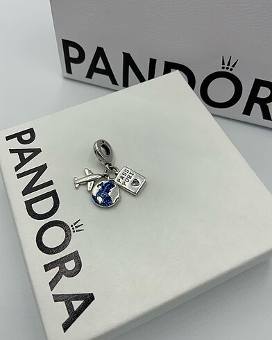 Pandora Uçak Dünya Pasaport Charm