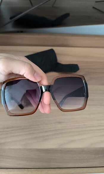 Güneş gözlüğü  - Görsel 3