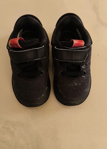 22 Beden Adidas bebek ayyakabi