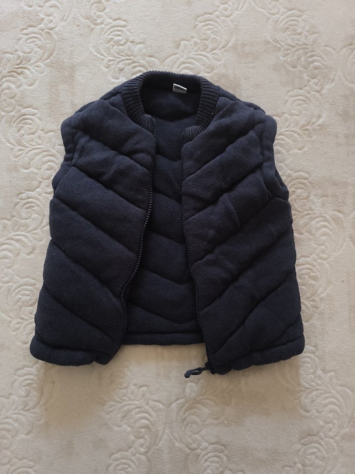 Erkek Çocuk Gri Kürklü Yelek - Görsel 2