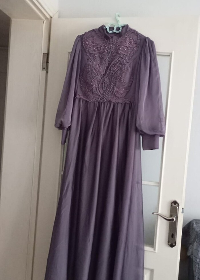 Abiye ve şalı birlikte - Görsel 3